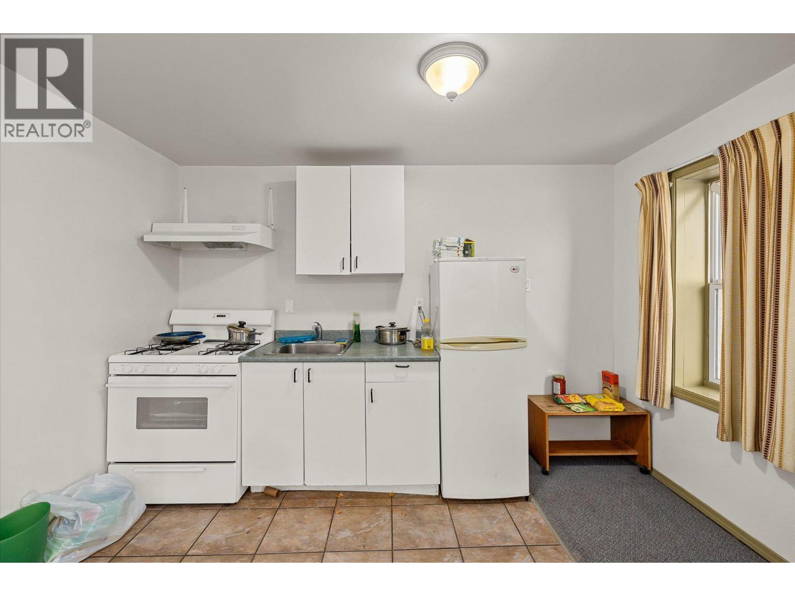 7414 97 Street, Osoyoos