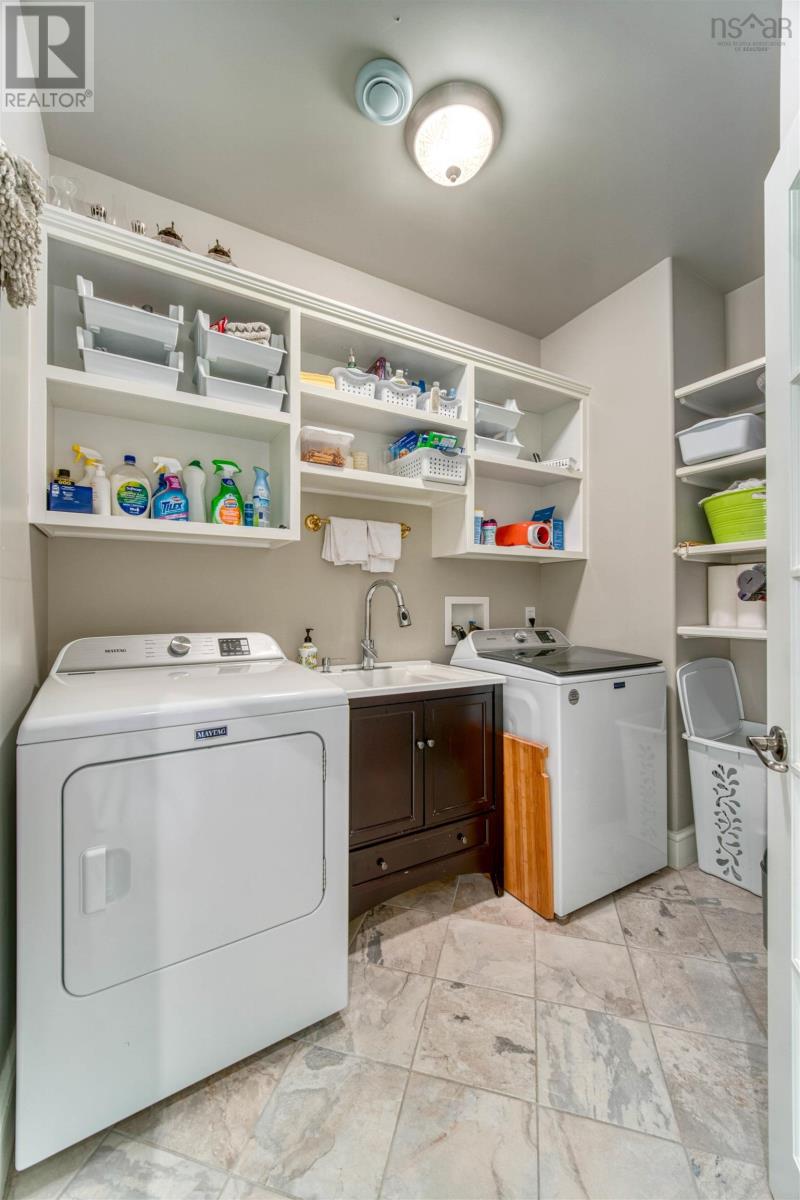 Property 17 of 50 of 409 Aulenback Point Road