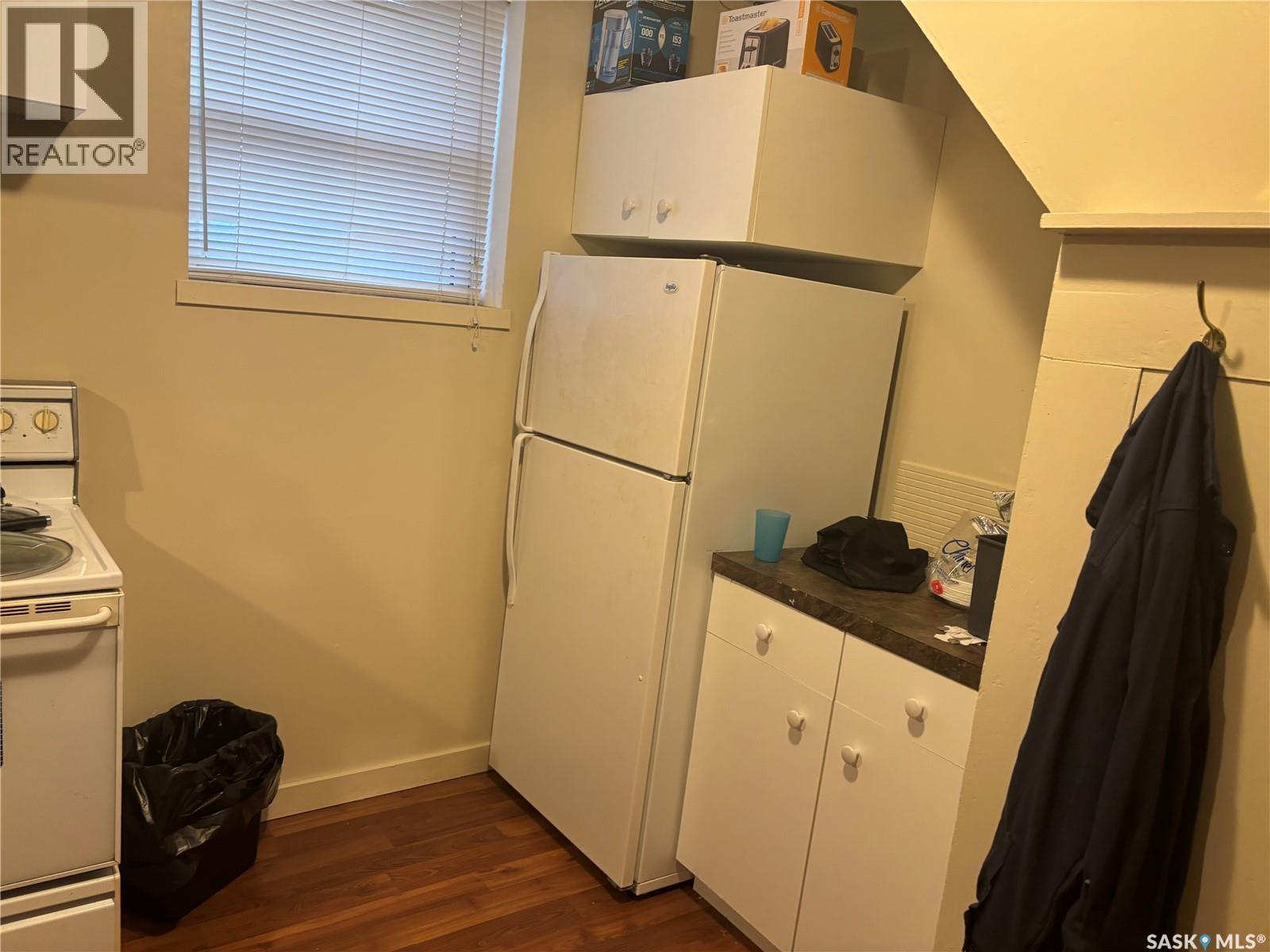 Single Family House Bungalow for Sale in  th AVENUE NW Swift Current 