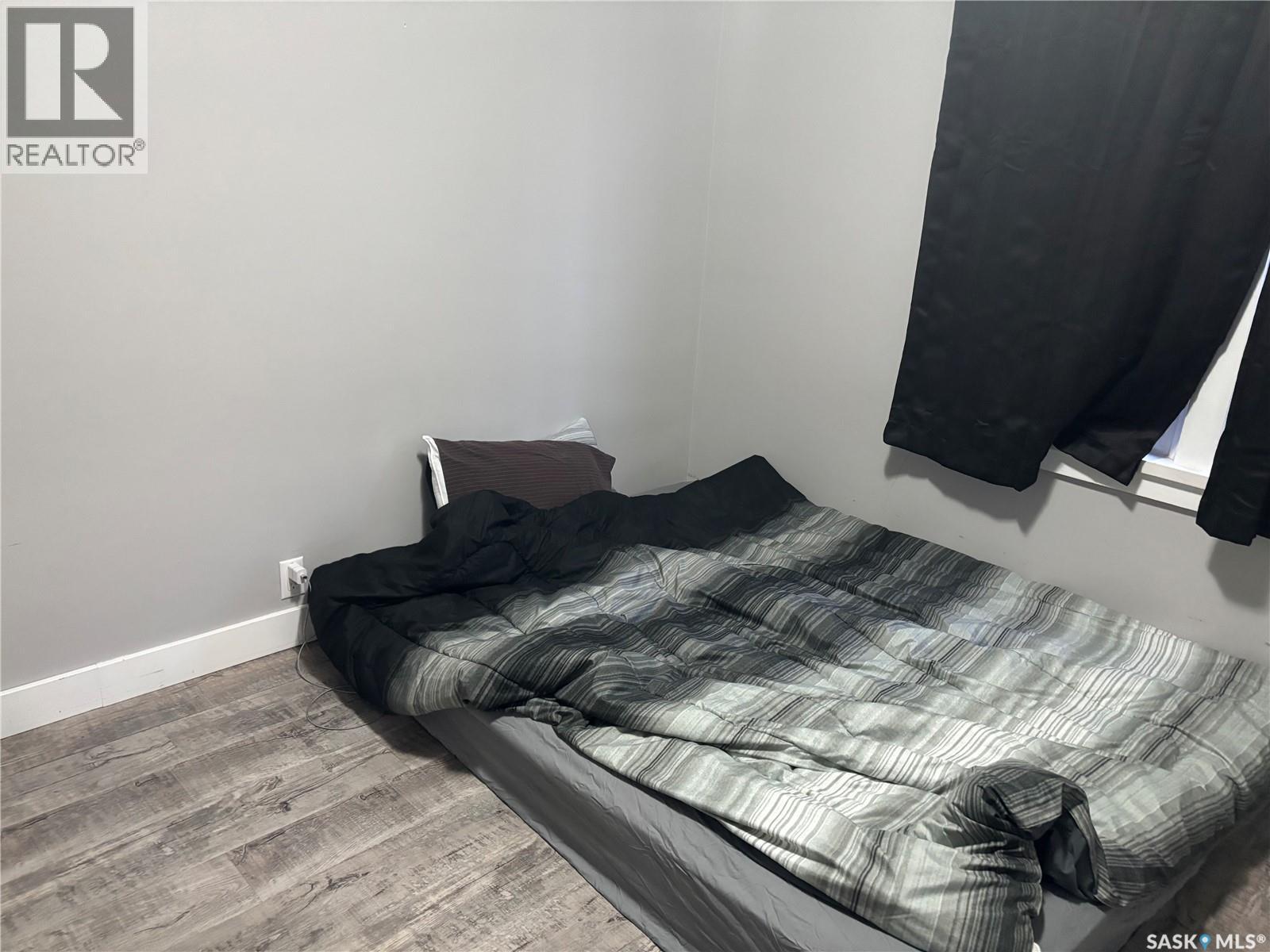 Single Family House Bungalow for Sale in  th AVENUE NW Swift Current 