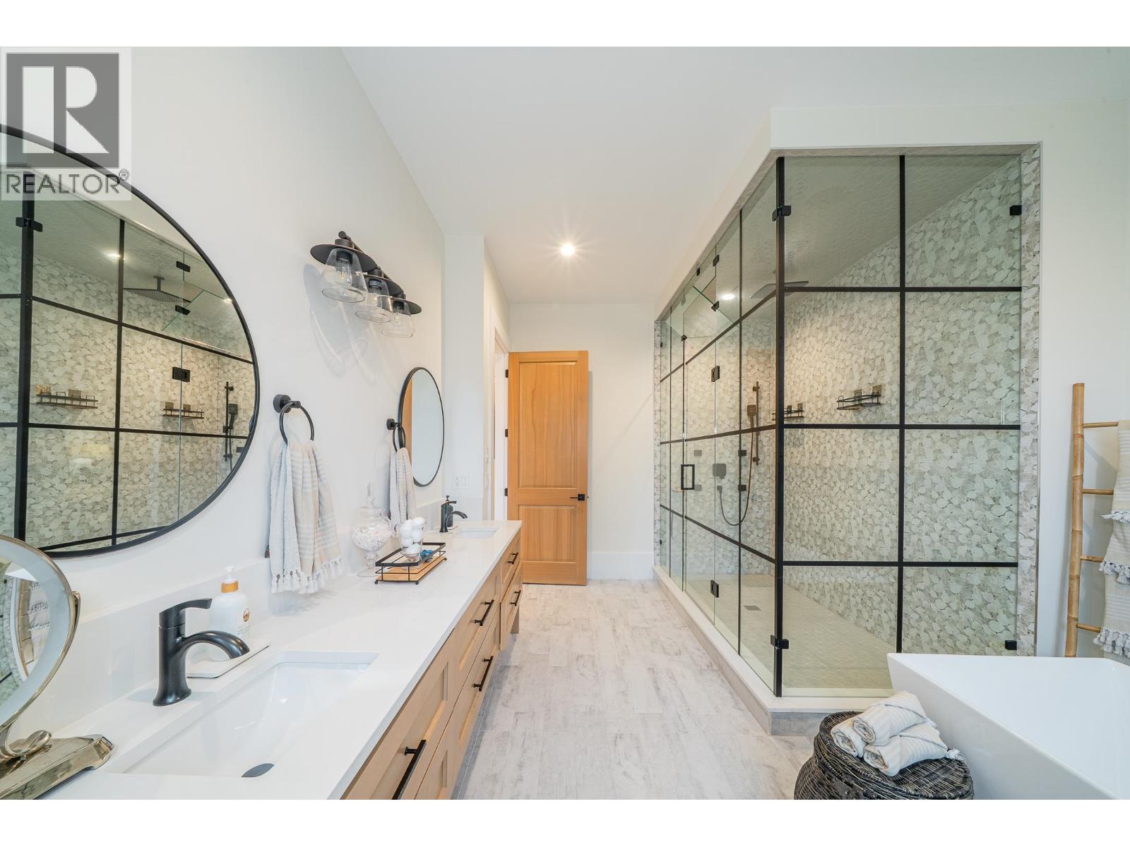 11566 BLUNDELL Road, Richmond