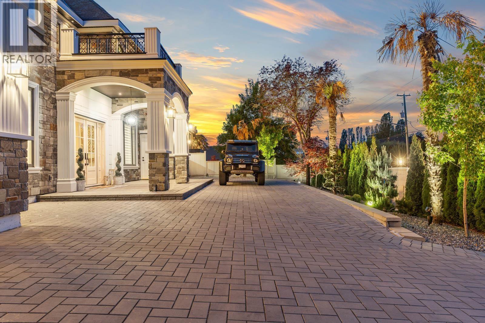 11566 BLUNDELL Road, Richmond