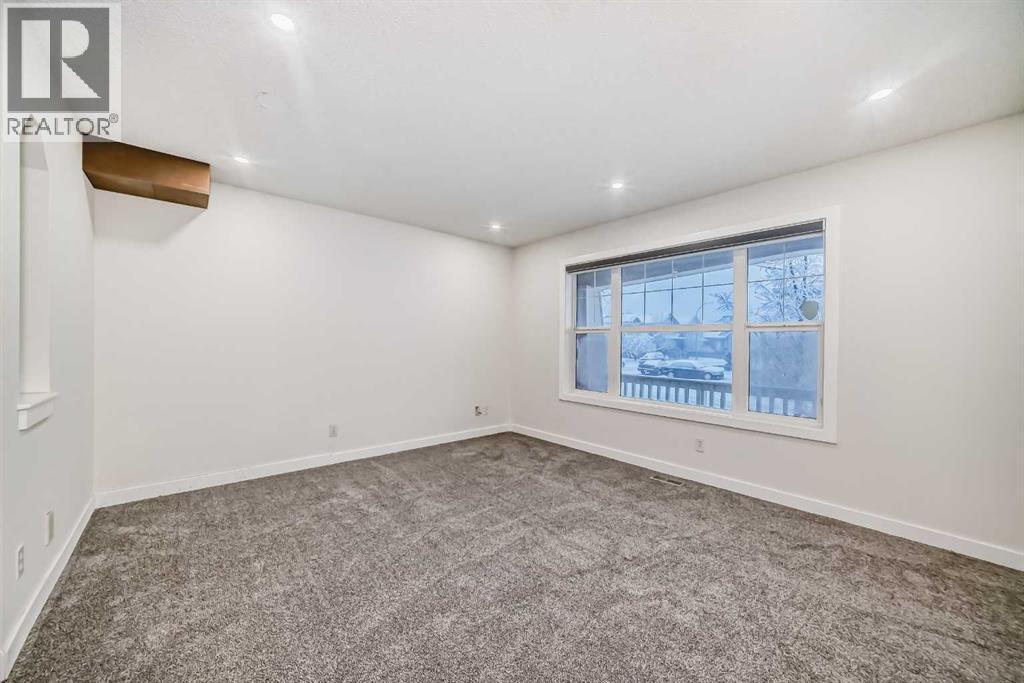 Single Family House for Sale in  Saddlebrook Way NE Saddle Ridge Calgary 