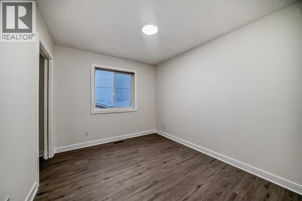 Single Family House for Sale in  Saddlebrook Way NE Saddle Ridge Calgary 