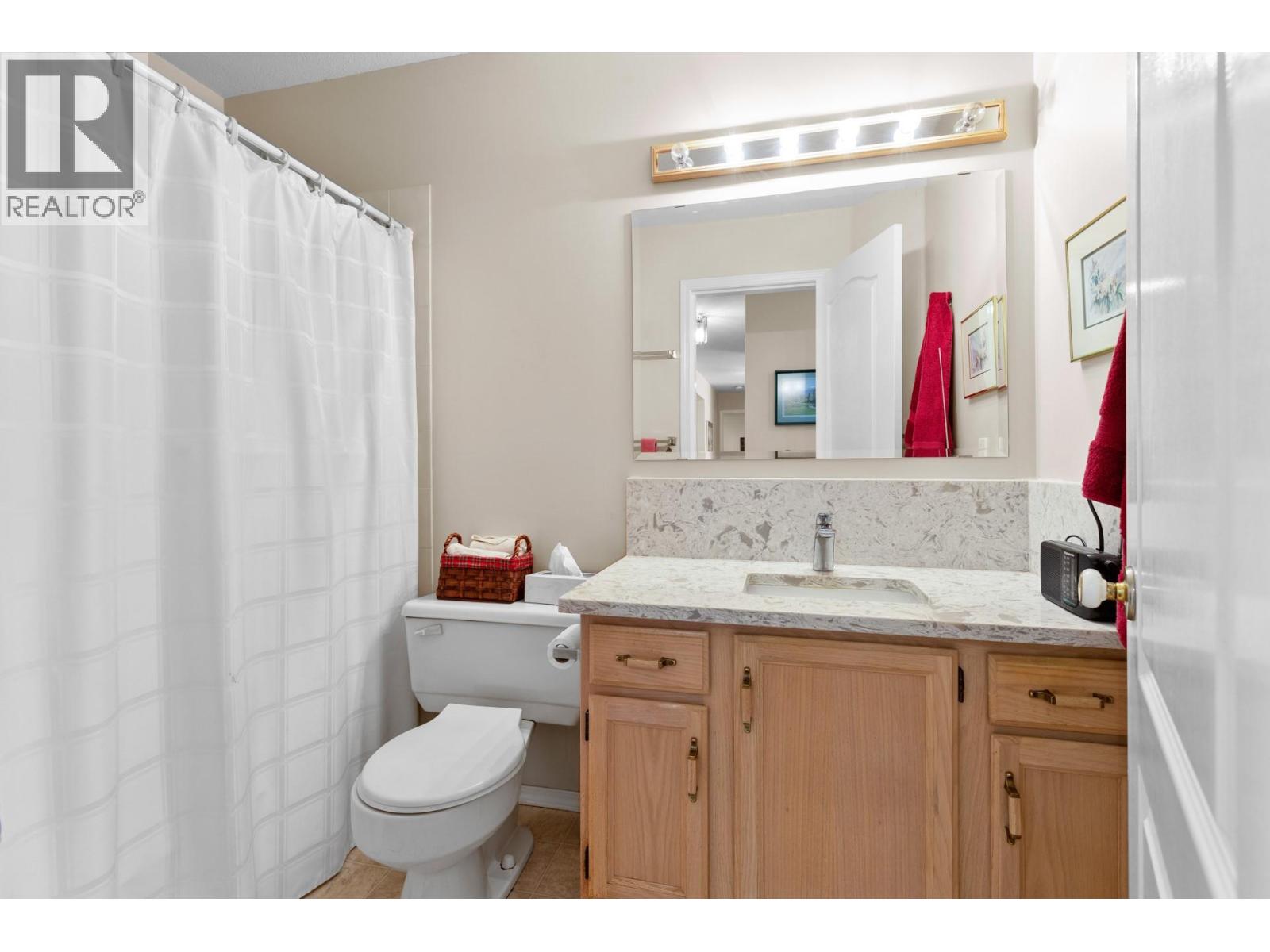  390 McTavish Crescent, Kelowna