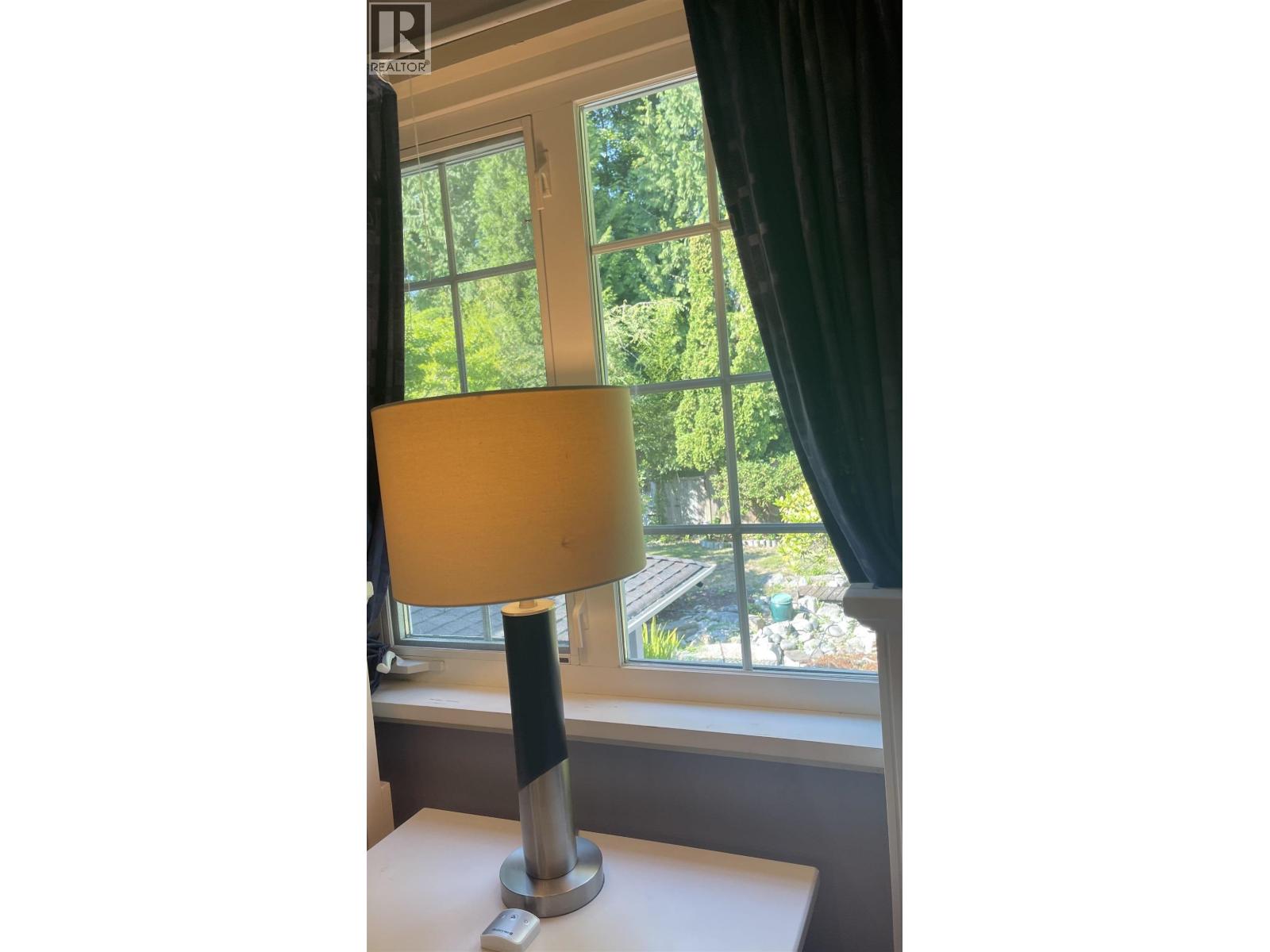 539 NEWCROFT PLACE, West Vancouver