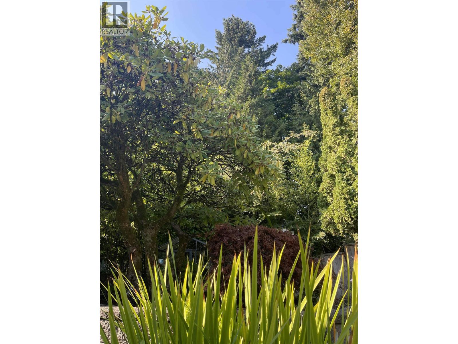 539 NEWCROFT PLACE, West Vancouver