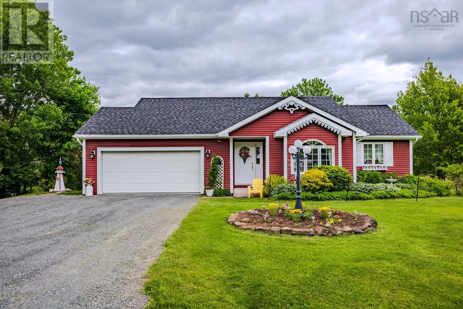 Property photo of 157 Parkwood South