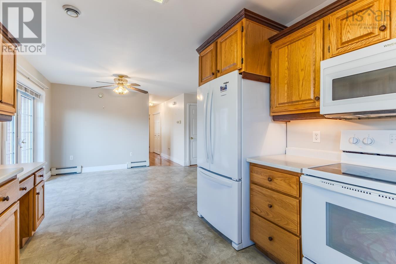 Property 21 of 49 of 157 Parkwood South