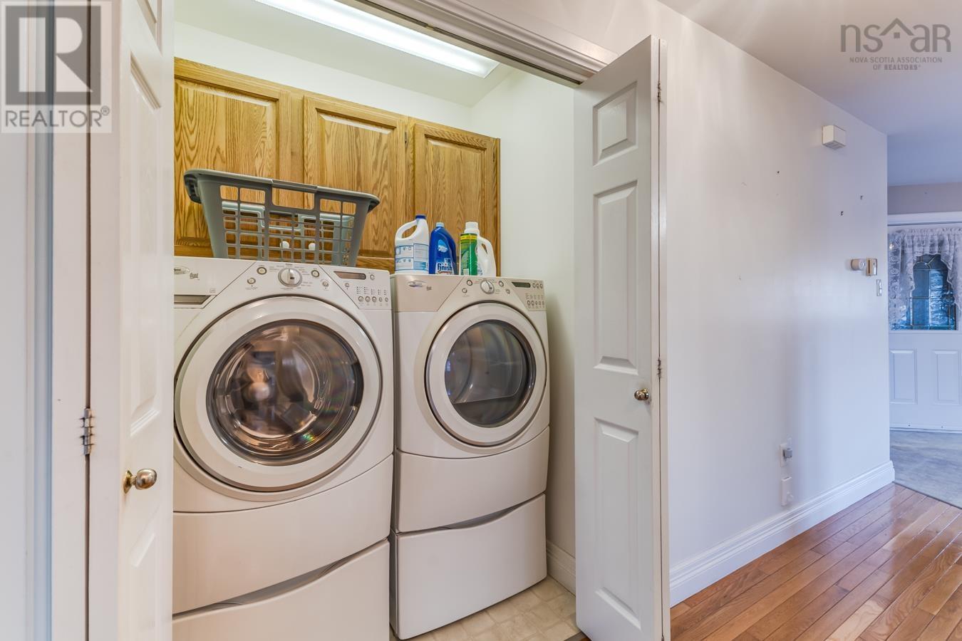 Property 24 of 49 of 157 Parkwood South