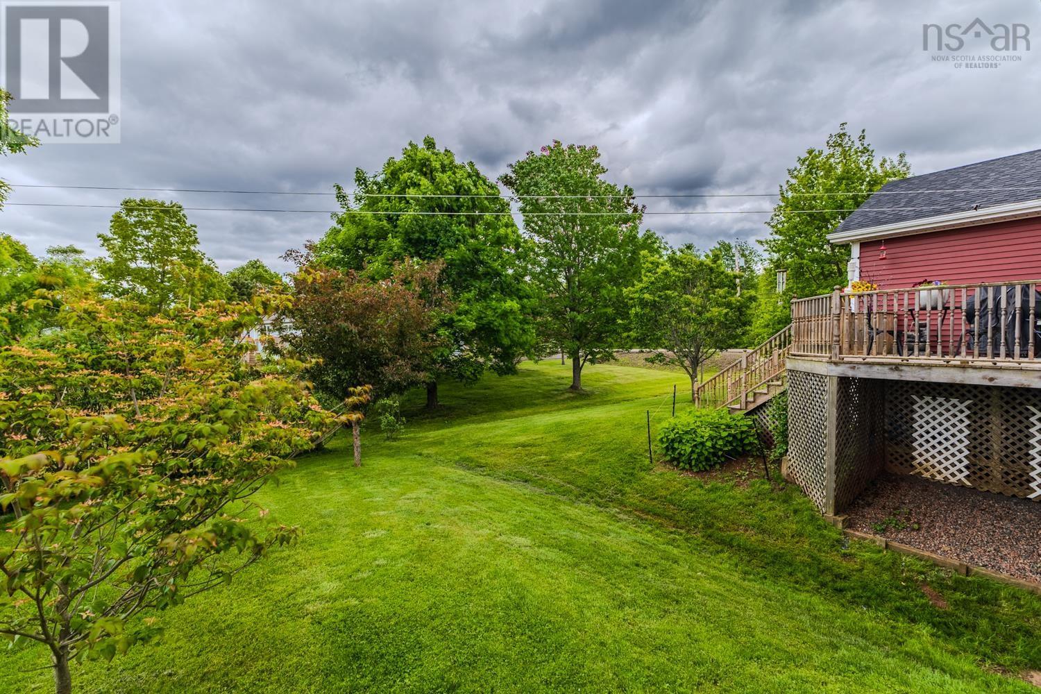 Property 45 of 49 of 157 Parkwood South