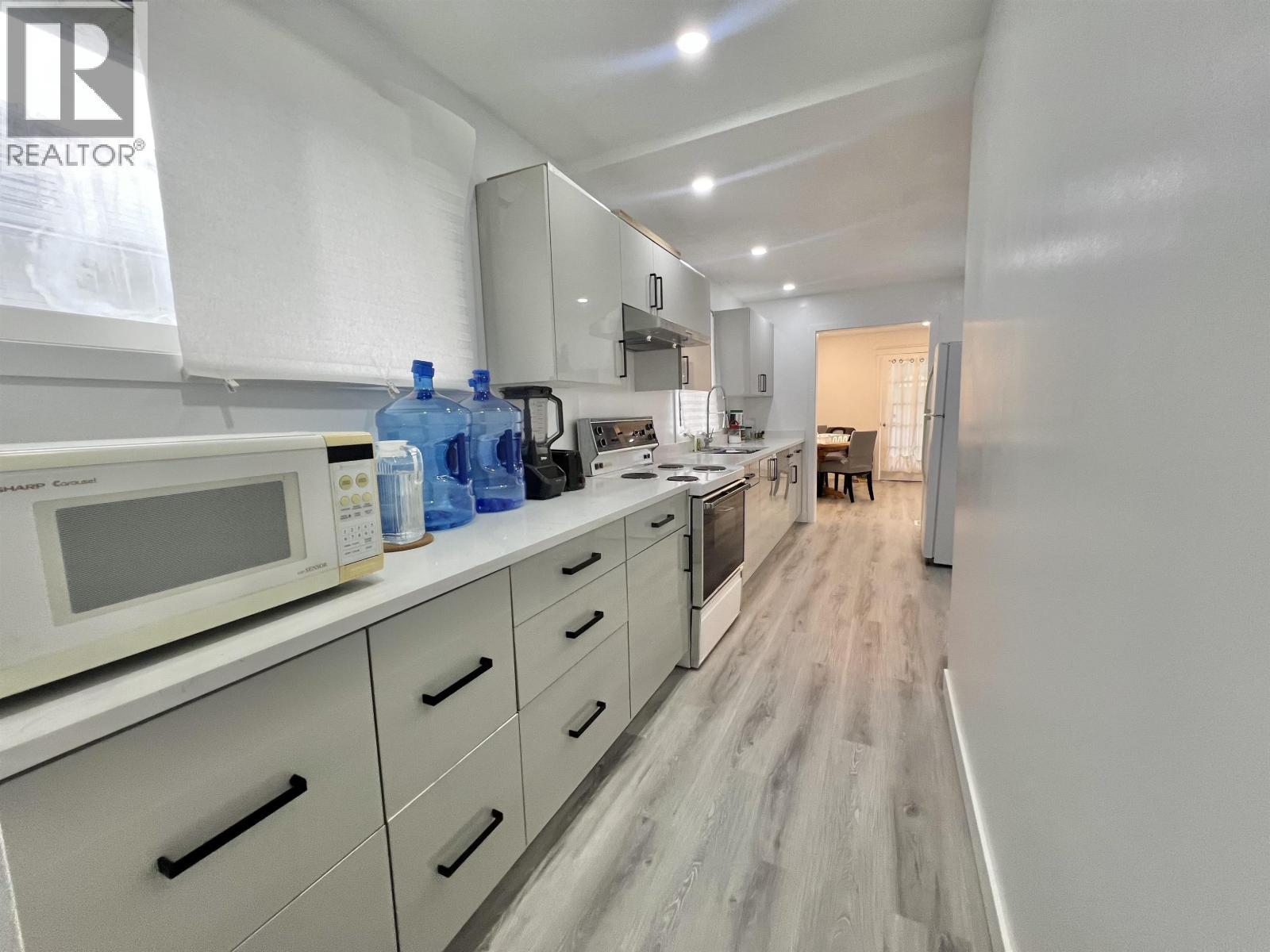 1532 E 8TH AVENUE - 2
