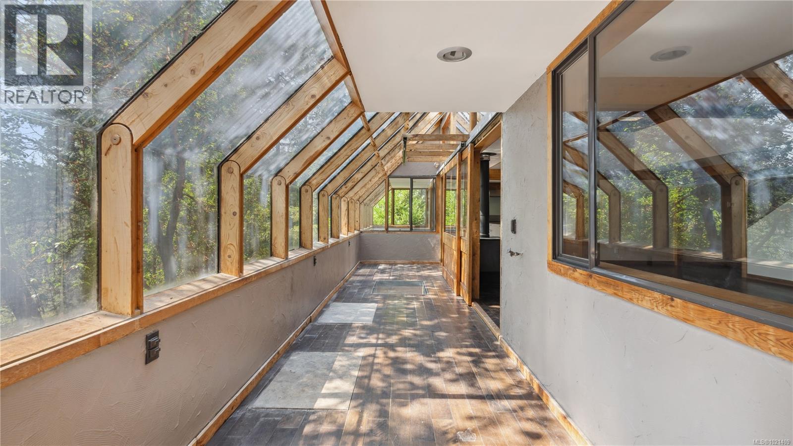  185 Bulman Road, Salt Spring