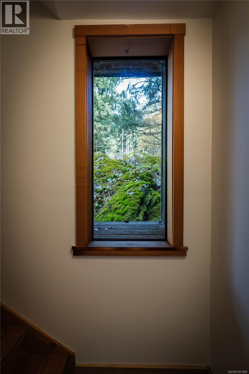  185 Bulman Road, Salt Spring