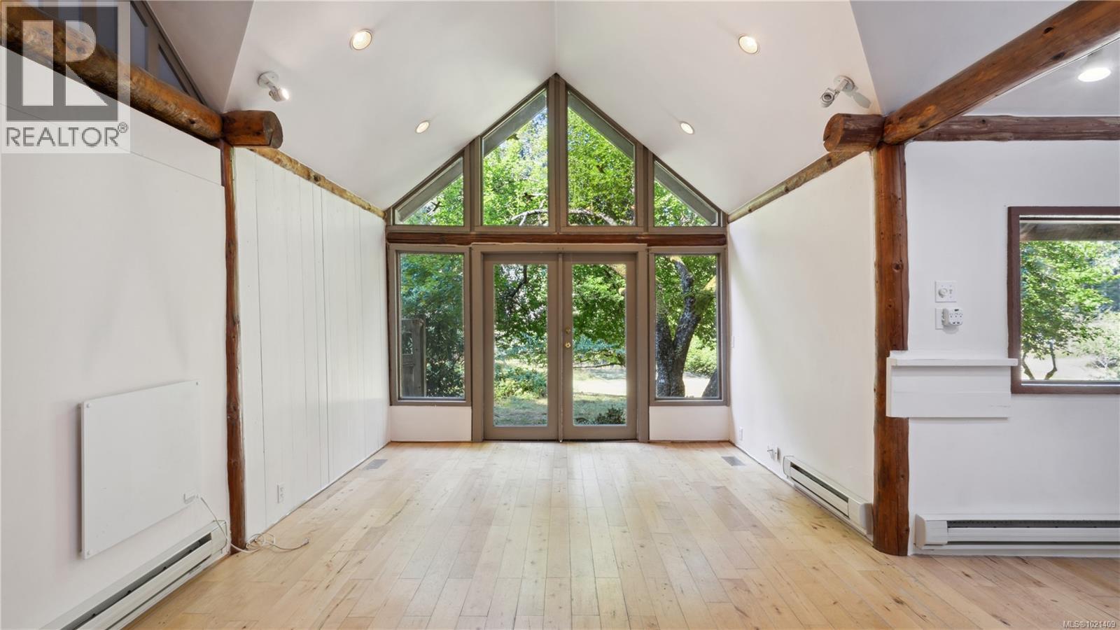  185 Bulman Road, Salt Spring