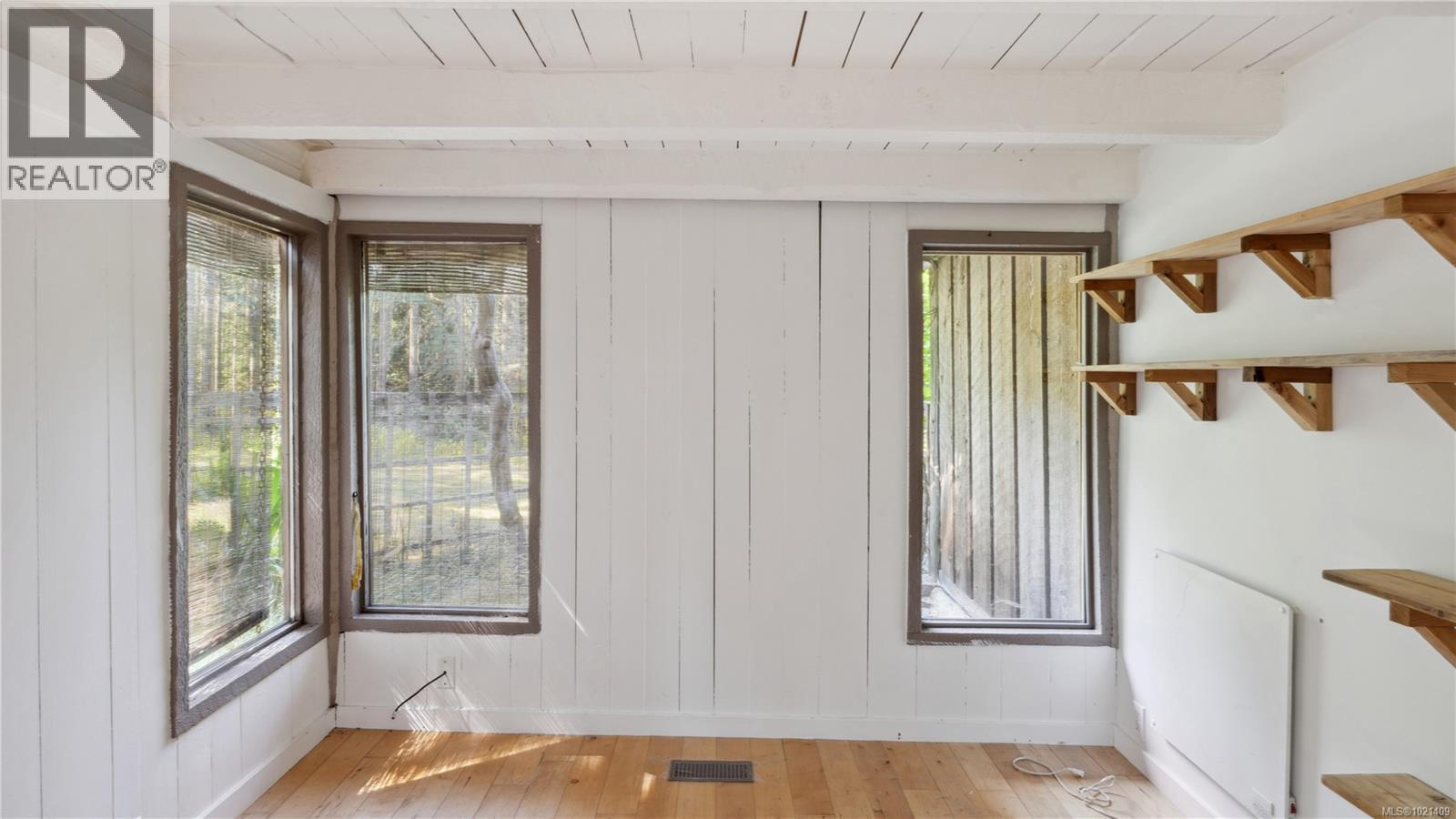  185 Bulman Road, Salt Spring