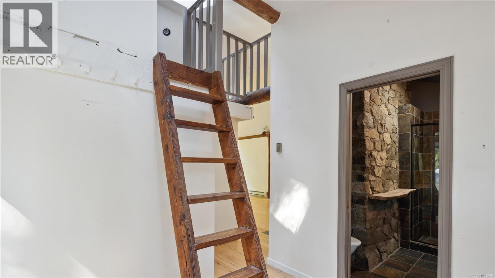  185 Bulman Road, Salt Spring