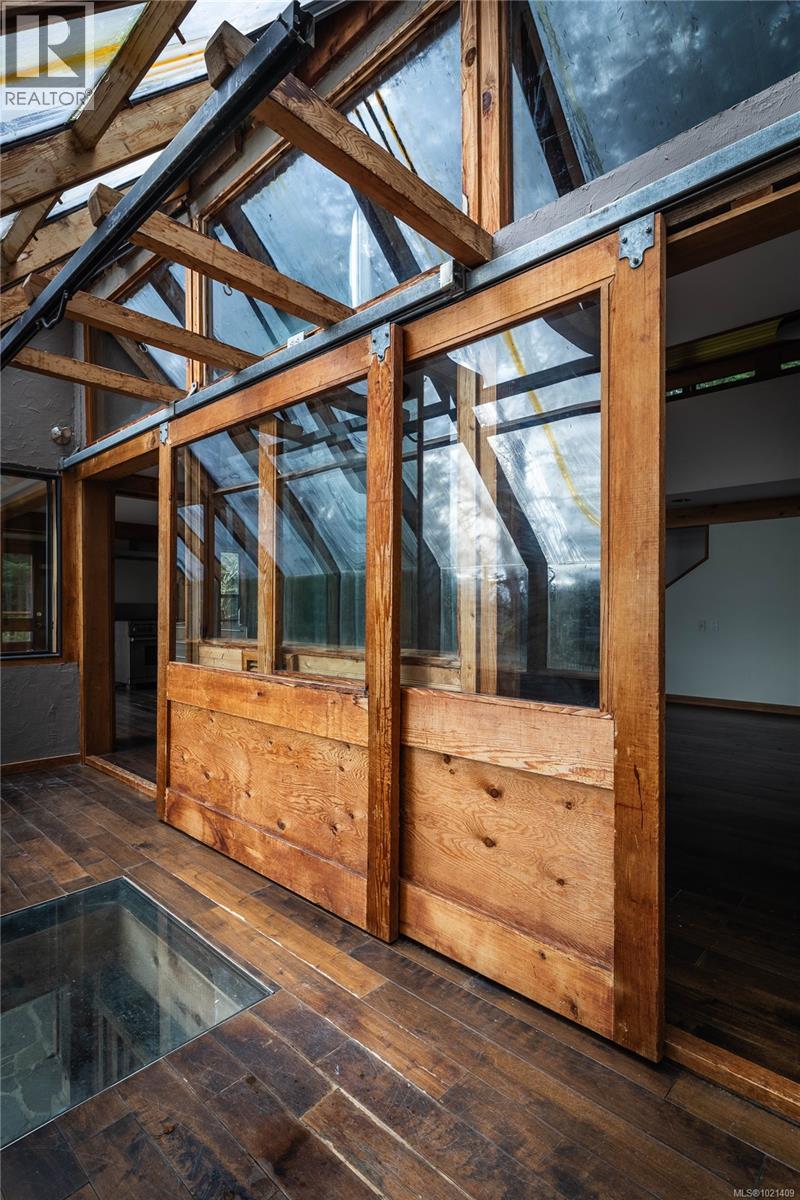  185 Bulman Road, Salt Spring