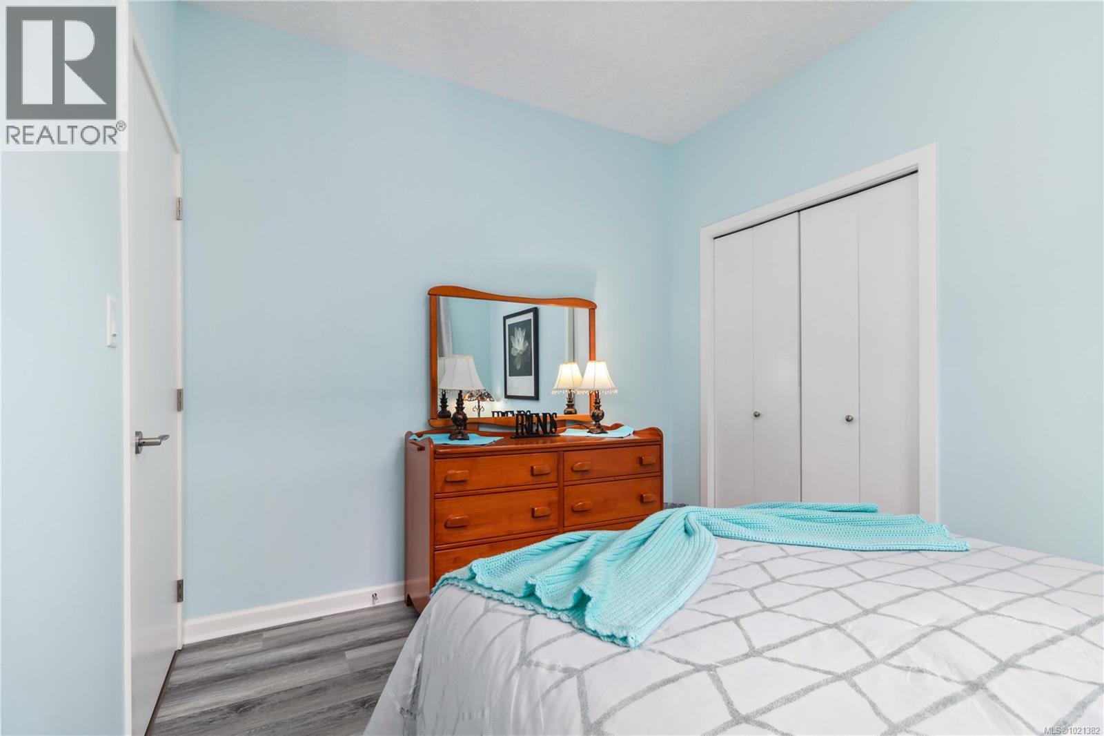  2459 Fern Way, Sooke