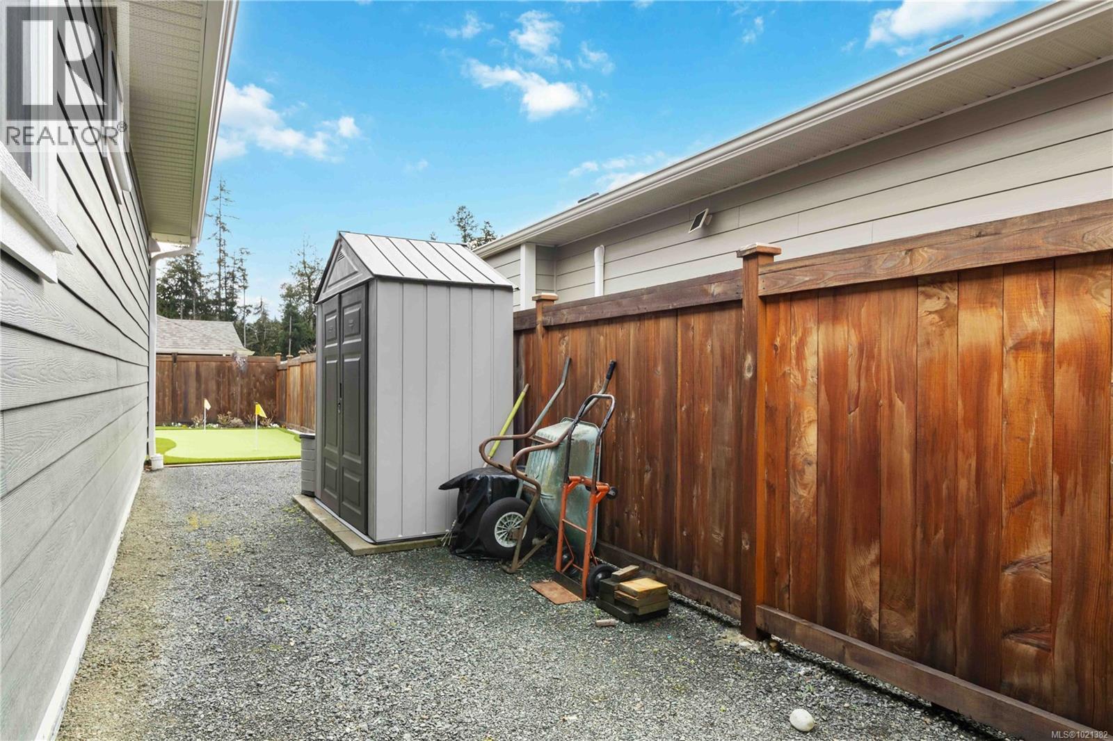  2459 Fern Way, Sooke