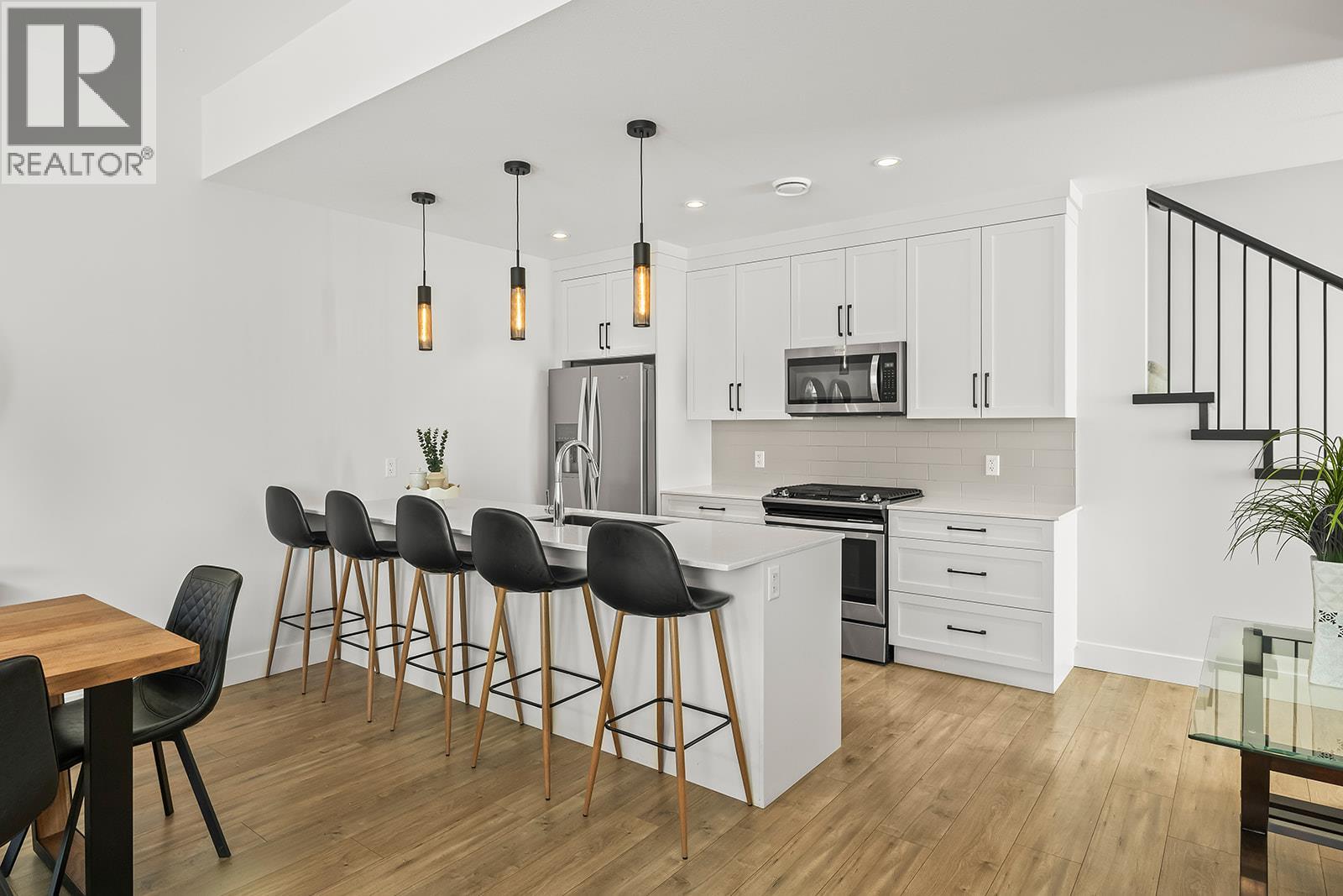  136 Summerhill Place, Kelowna