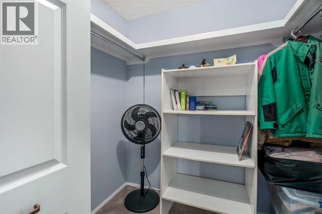 Single Family House for Sale in   Coachway Road SW Coach Hill Calgary 