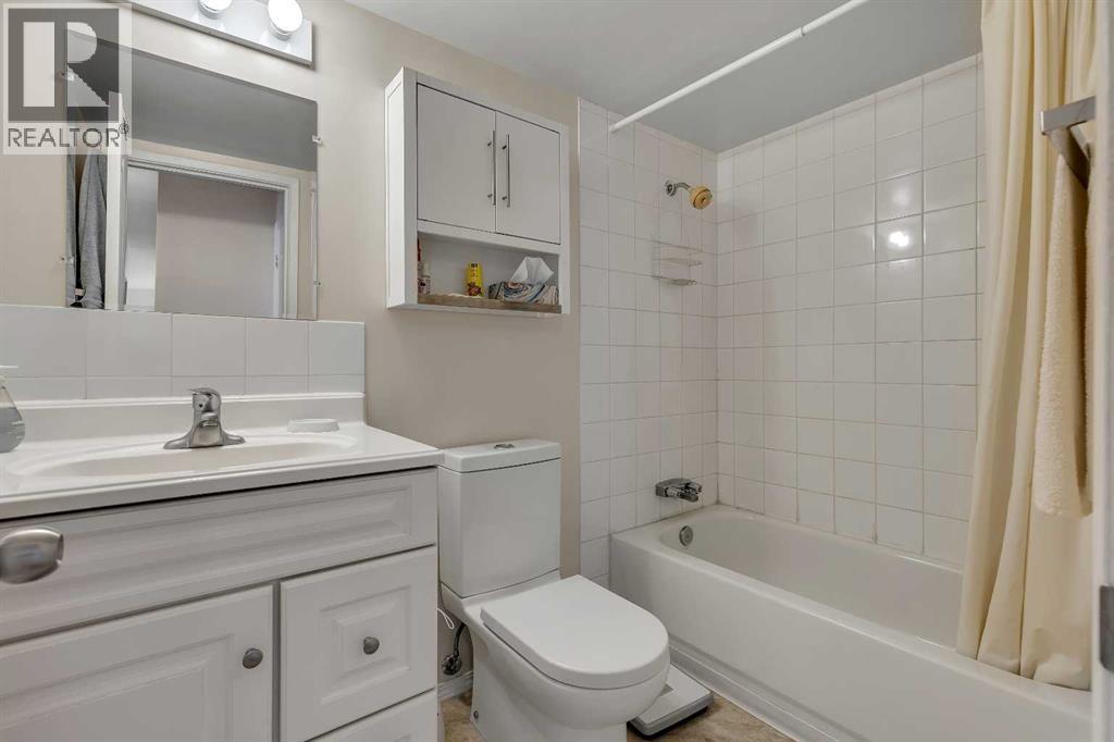 Single Family House for Sale in   Travois Crescent NW Thorncliffe Calgary 