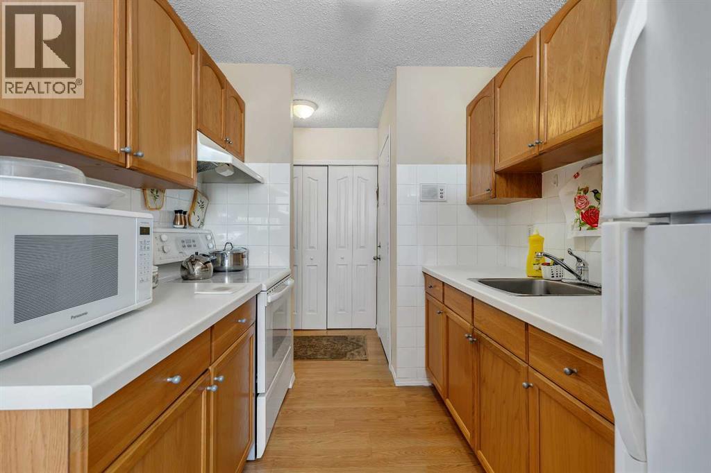 Single Family House for Sale in   Travois Crescent NW Thorncliffe Calgary 