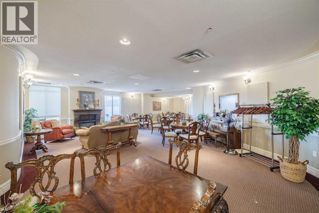 Single Family House for Sale in    Avenue NW Hounsfield Heights/Briar Hill Calgary 