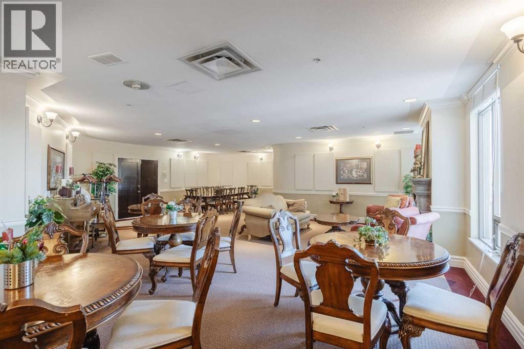 Single Family House for Sale in    Avenue NW Hounsfield Heights/Briar Hill Calgary 