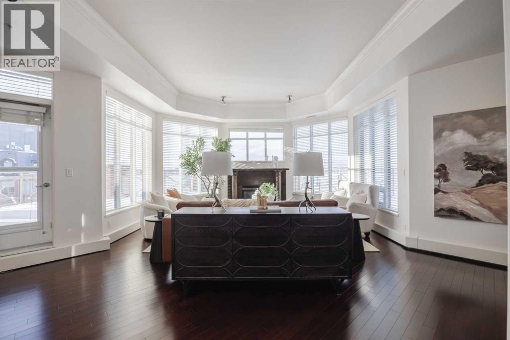 Single Family House for Sale in    Avenue NW Hounsfield Heights/Briar Hill Calgary 