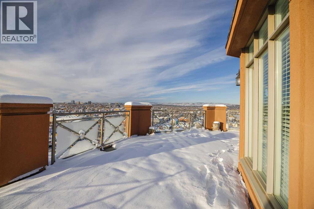 Single Family House for Sale in    Avenue NW Hounsfield Heights/Briar Hill Calgary 