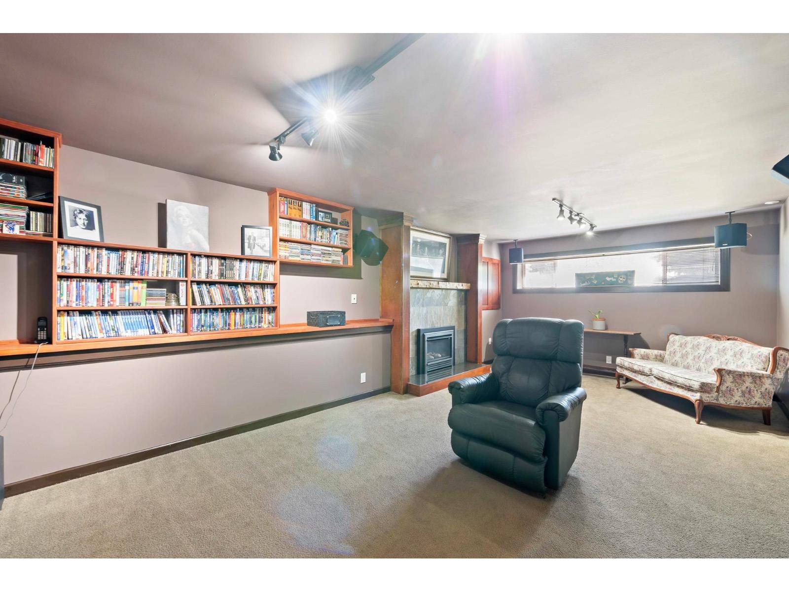 11113 81 Avenue, Delta