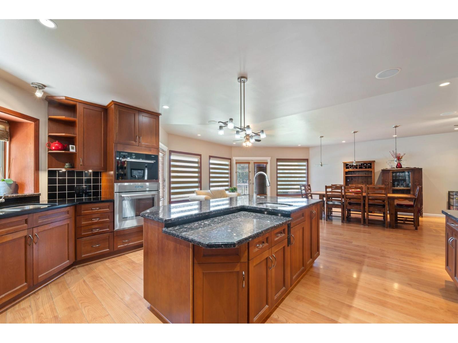 11113 81 Avenue, Delta