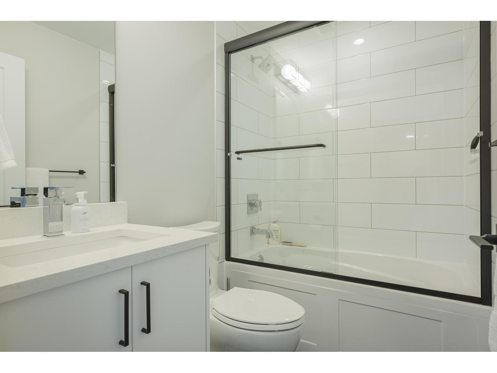 65 1639 162 STREET, Surrey