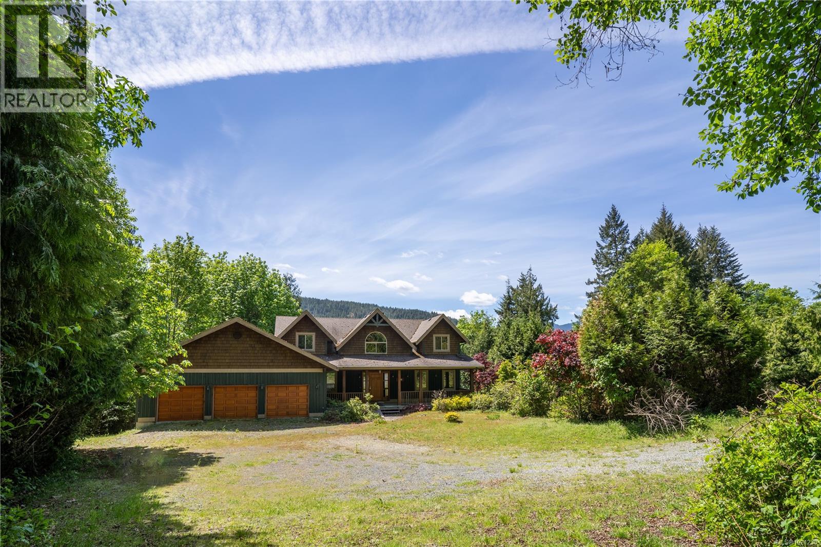 9878 Swordfern Way, Youbou