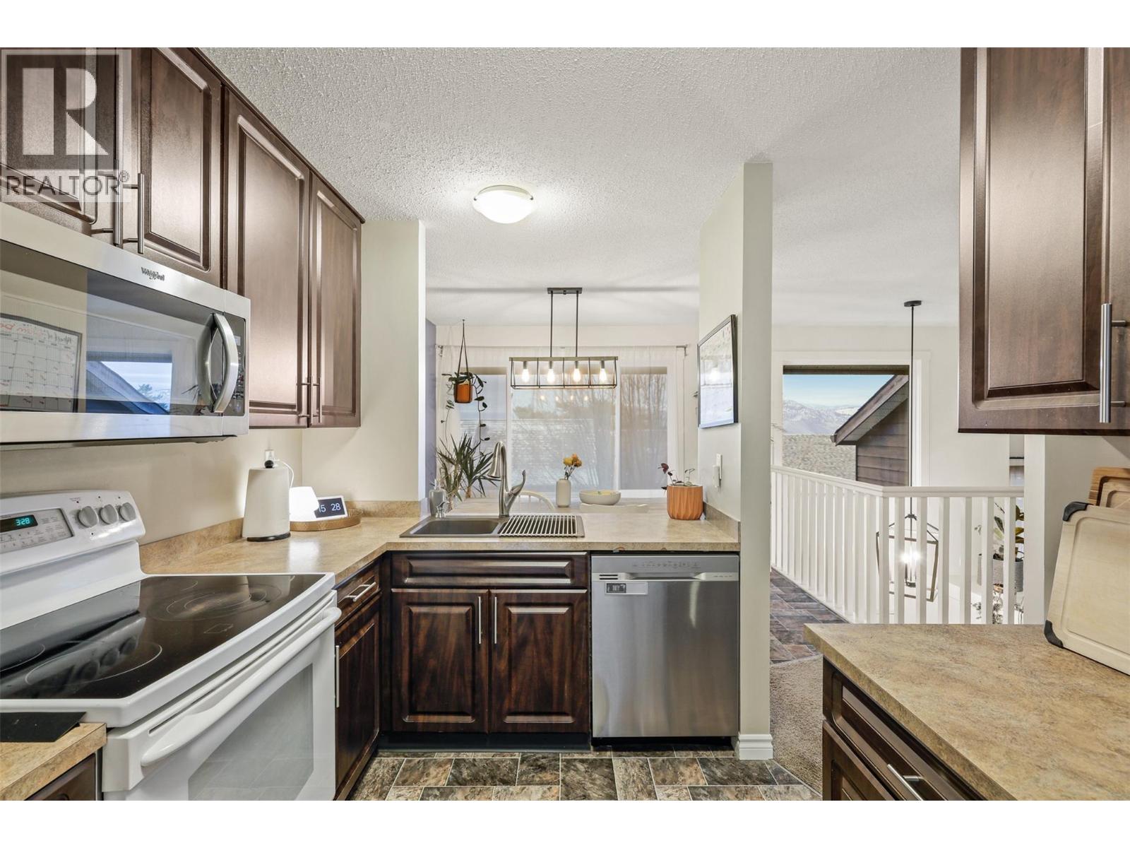 1155 HUGH ALLAN Drive Unit# 34, Kamloops