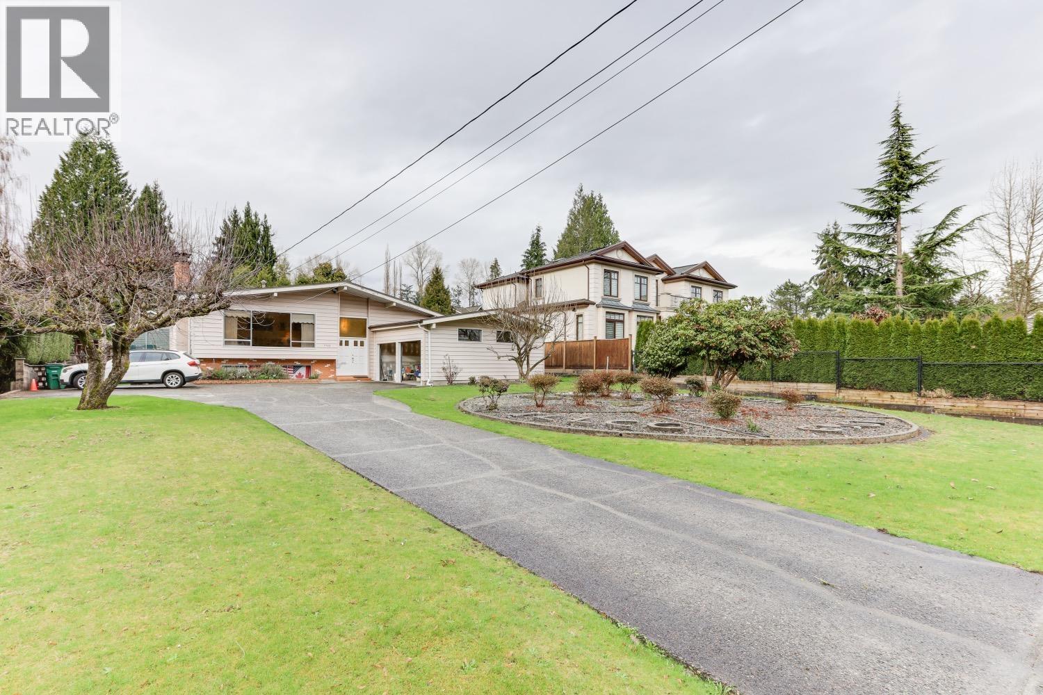 7765 GOVERNMENT ROAD - Photo 3 of 34, Burnaby, British Columbia