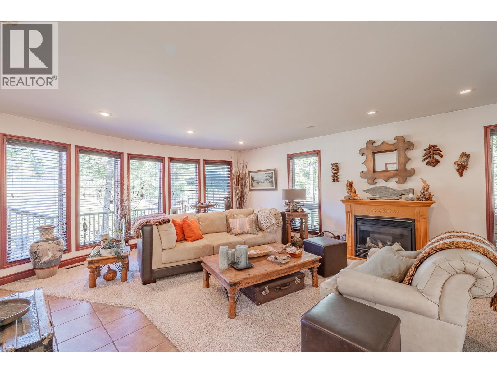 6823 COLUMBIA RIDGE Drive, Fairmont Hot Springs