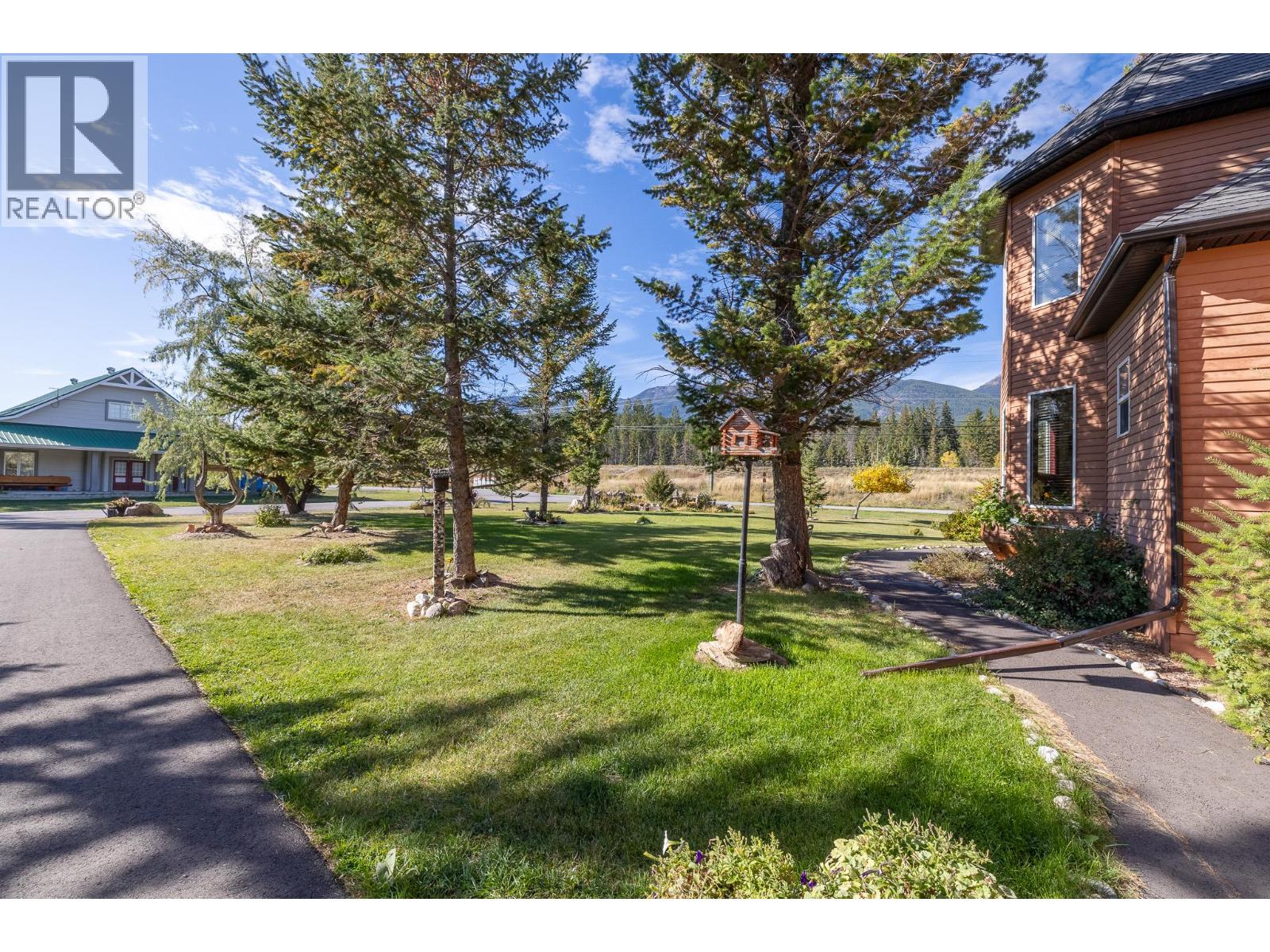6823 COLUMBIA RIDGE Drive, Fairmont Hot Springs