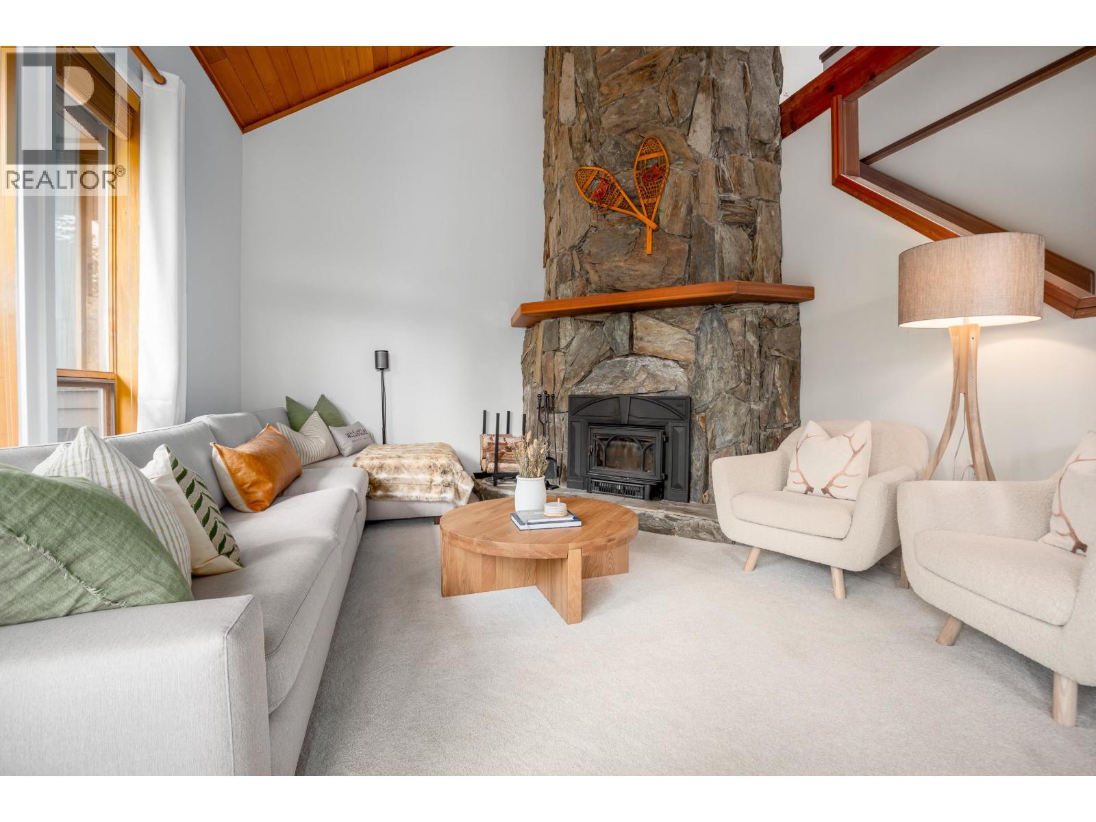 206 6117 EAGLE DRIVE, Whistler