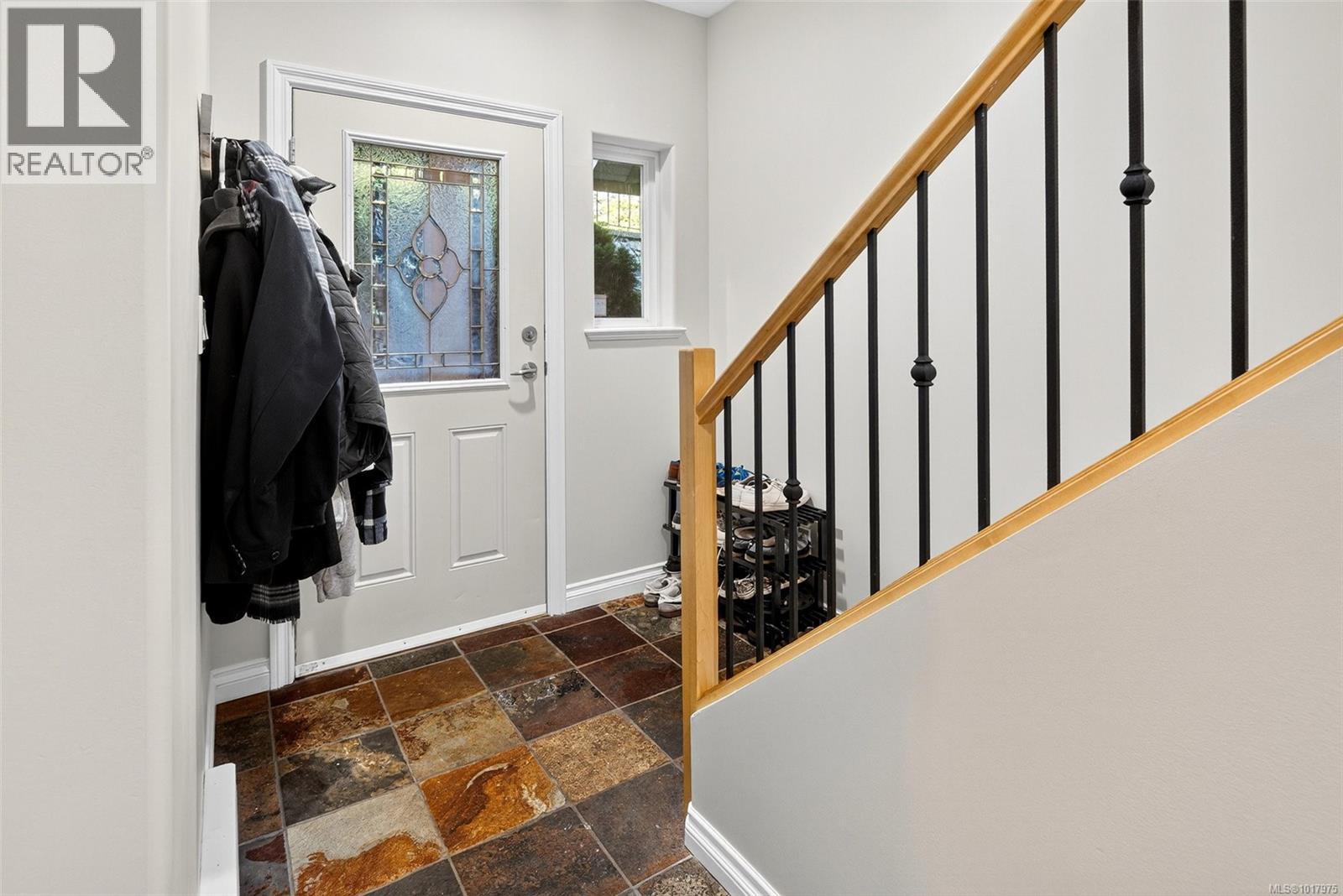 Single Family House Westcoast for Sale in   Mallek Cres Victoria 