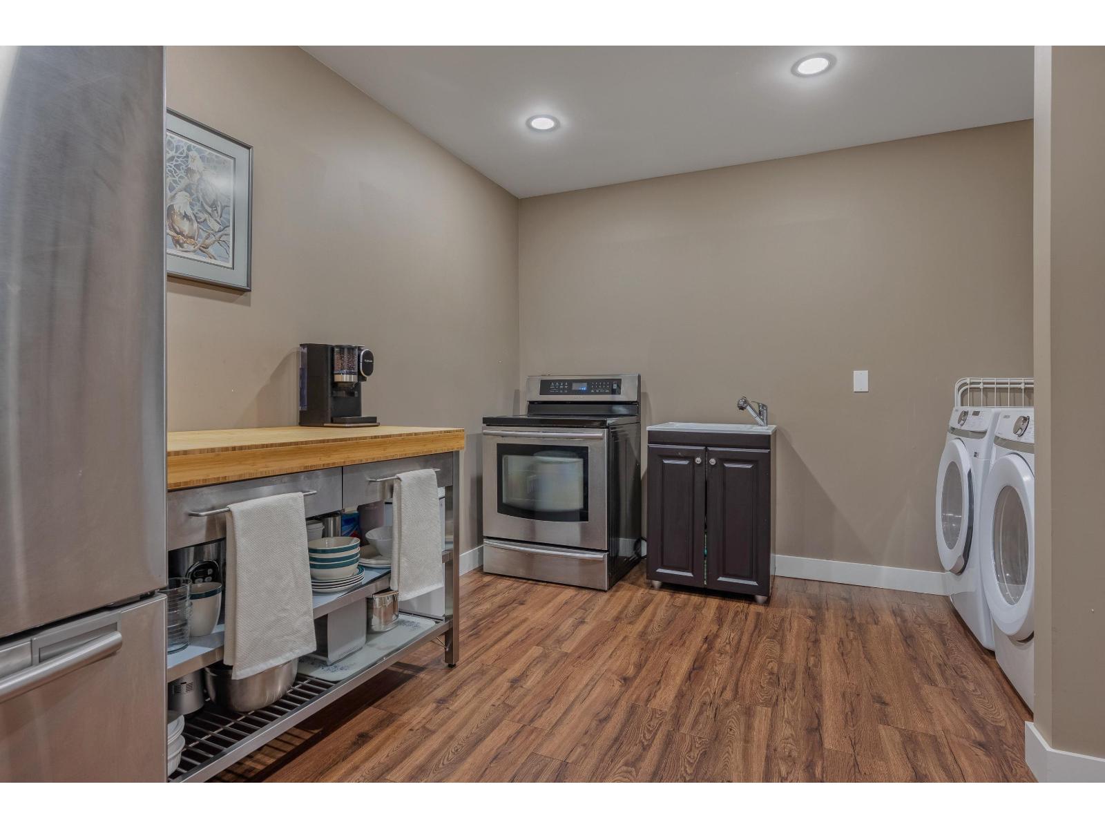 7403 BARRYMORE Drive, Delta