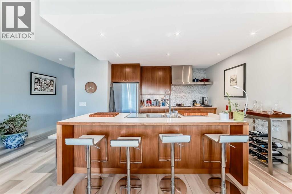 Single Family House for Sale in    Street Bankview Calgary 