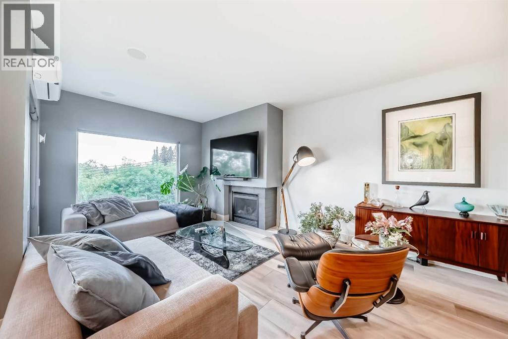 Single Family House for Sale in    Street Bankview Calgary 