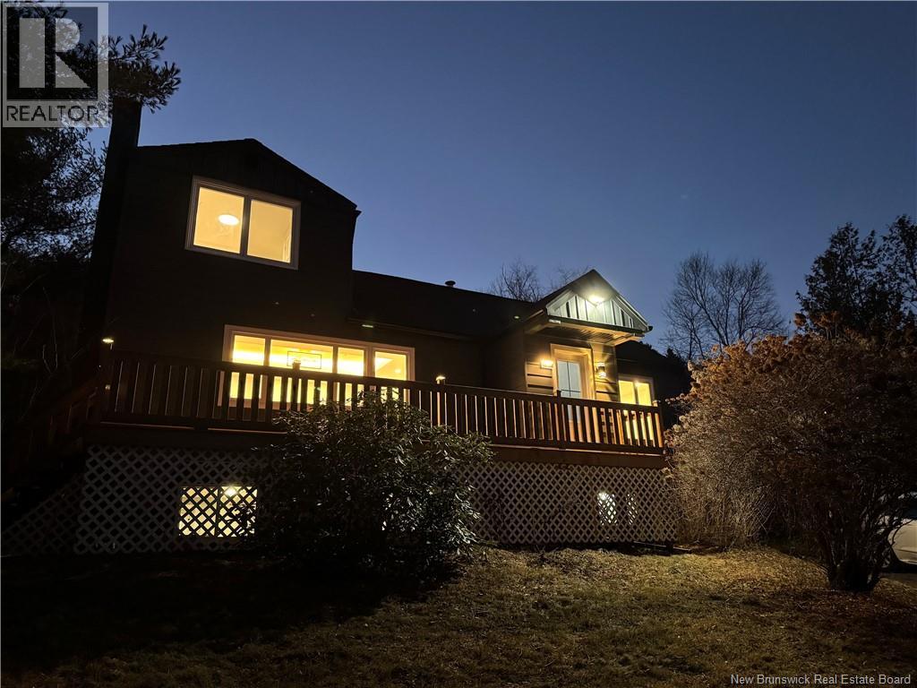 31 Lakeview Road - Photo 3 of 49, Grand Bay-Westfield, New Brunswick