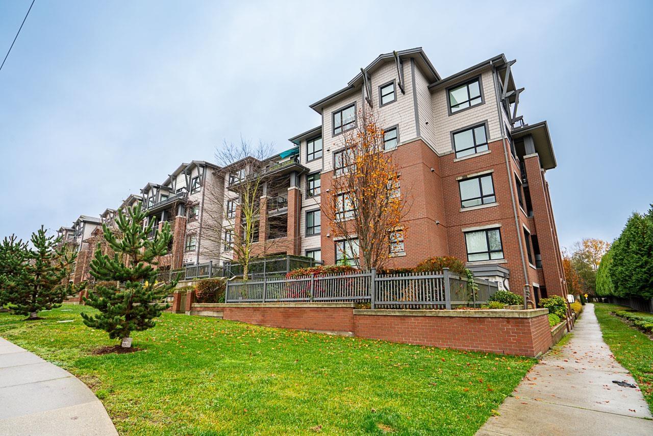 416 2960 151 STREET - Photo 2 of 25, Surrey, British Columbia