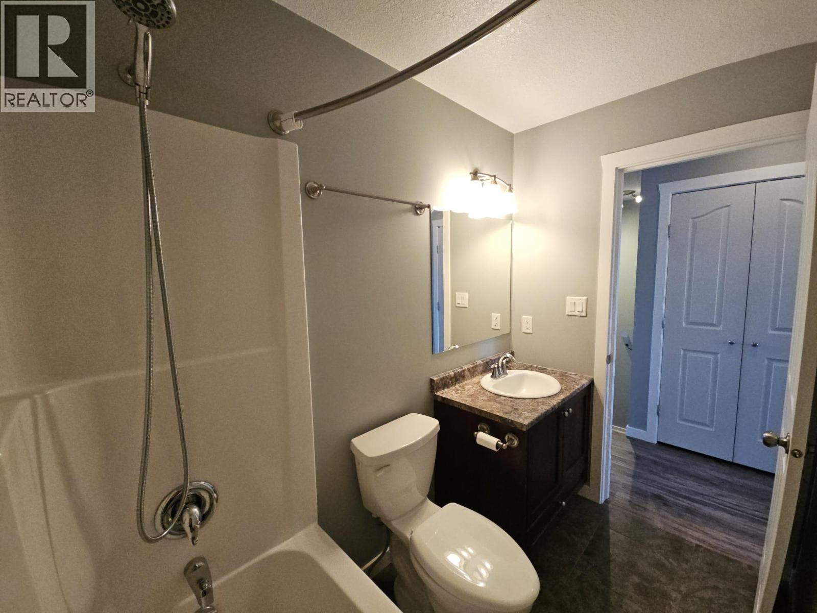 5216 41 Street NE, Chetwynd