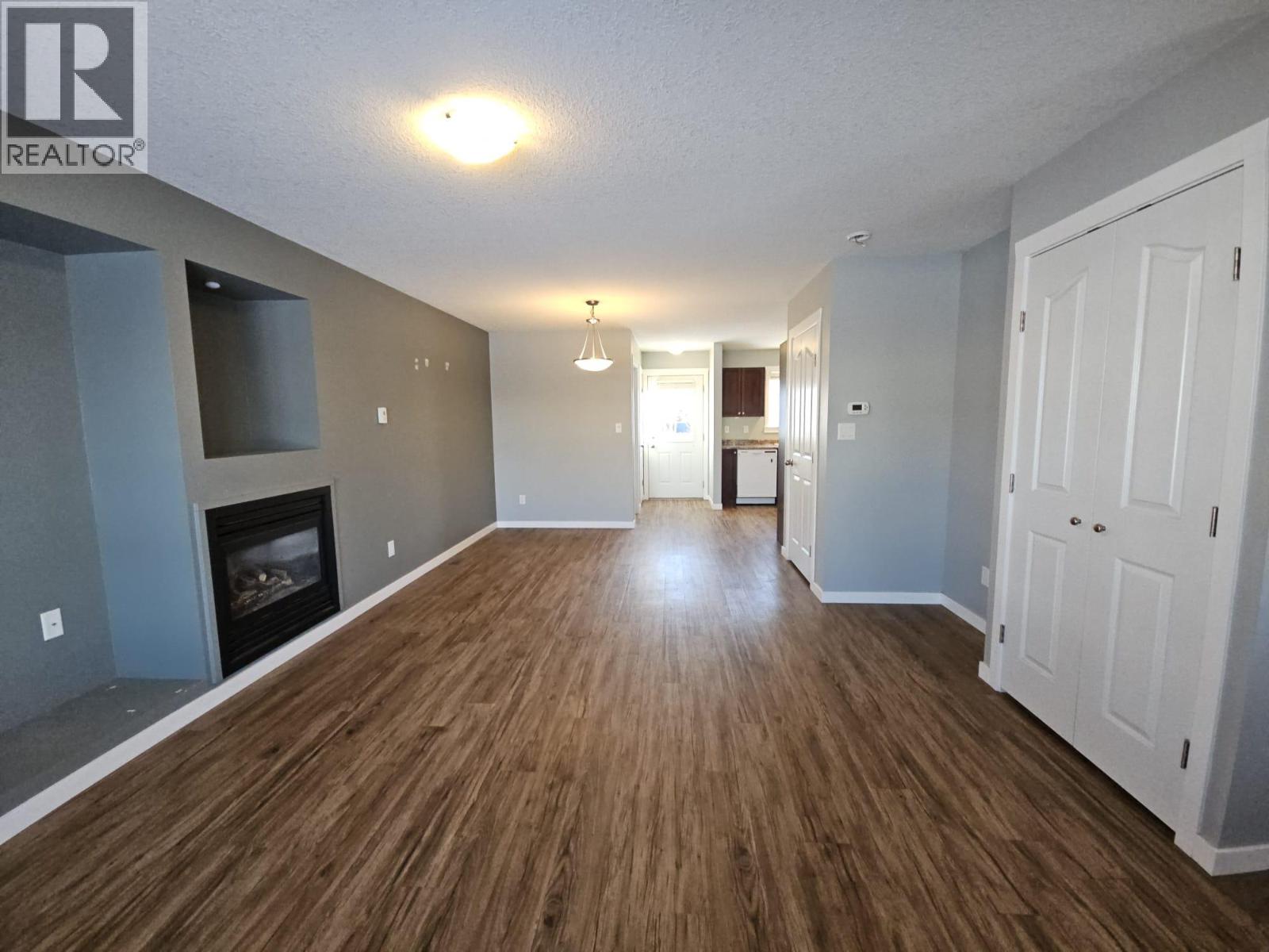 5216 41 Street NE, Chetwynd