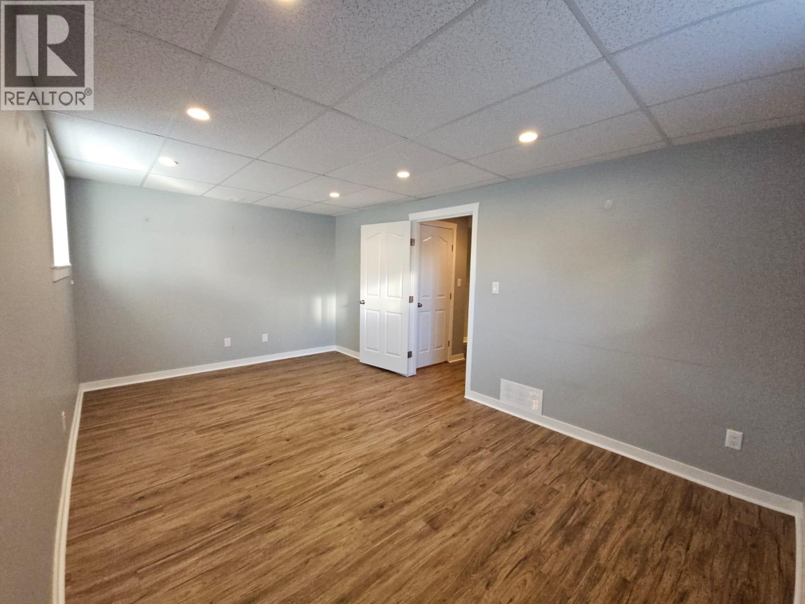 5216 41 Street NE, Chetwynd